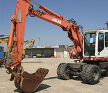 Послуги екскаваторів. Глибина до 6,5м, планувальний ківш